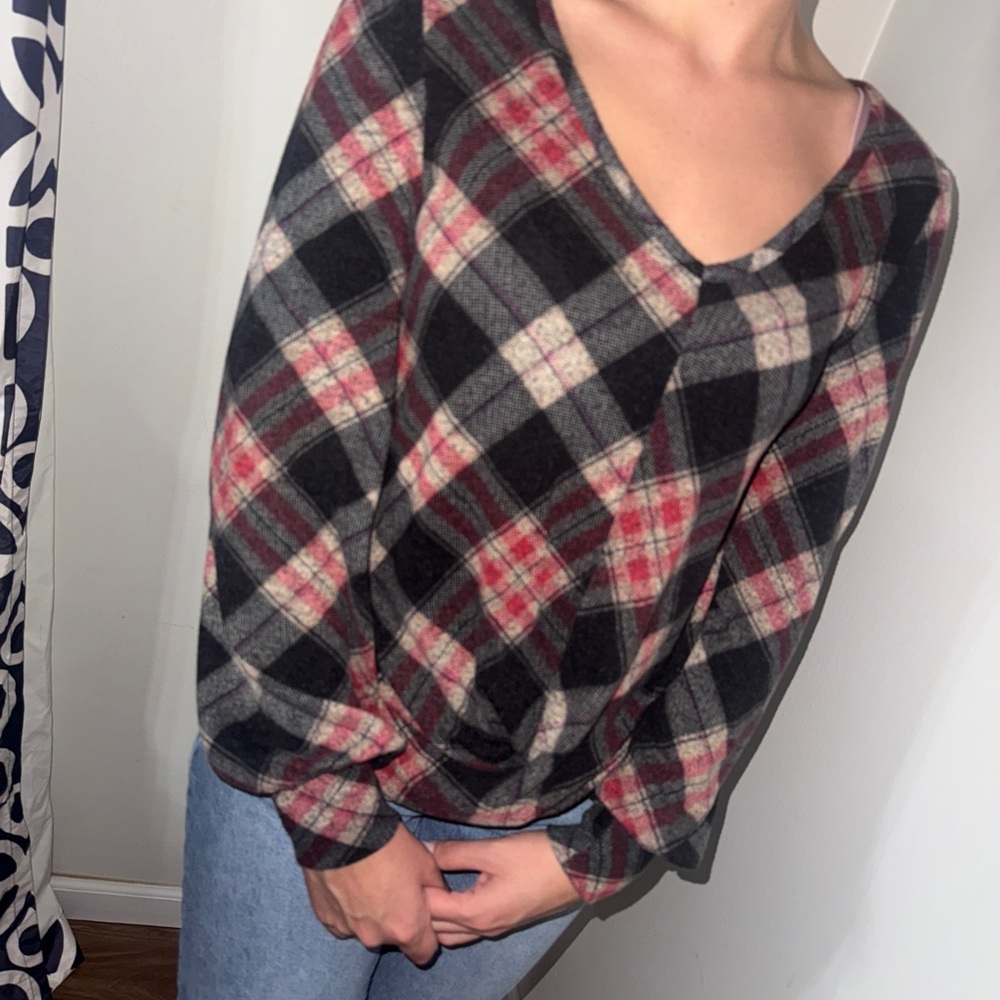 Maurice’s Stylish Plaid V-Neck Top